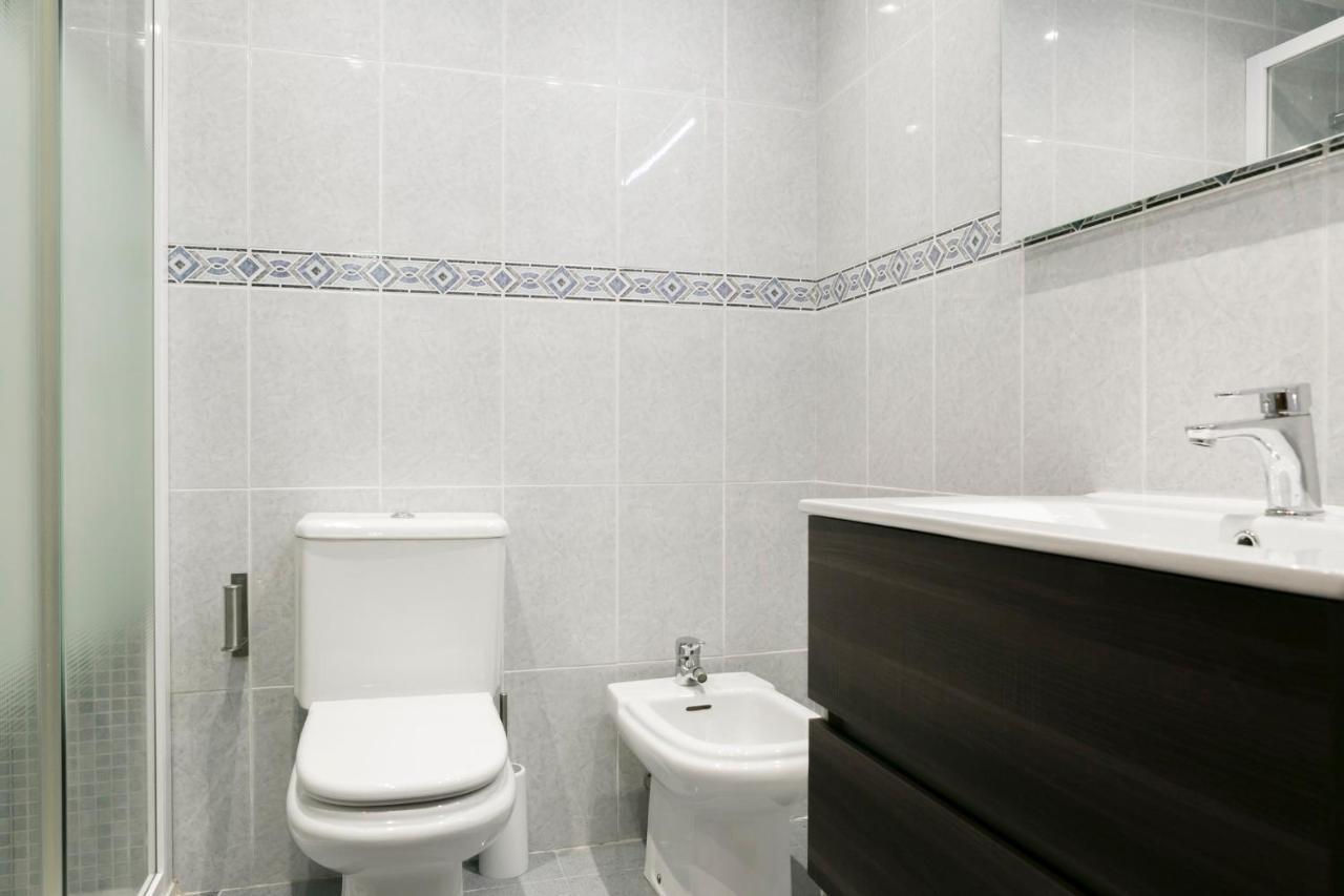 Apartamento Malaga Velazquez ภายนอก รูปภาพ